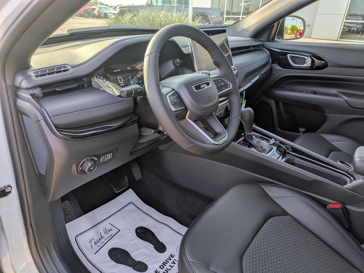 2026 Jeep Compass Latitude Castroville TX