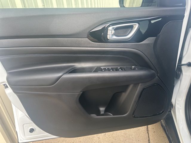 2026 Jeep Compass Latitude Watertown SD