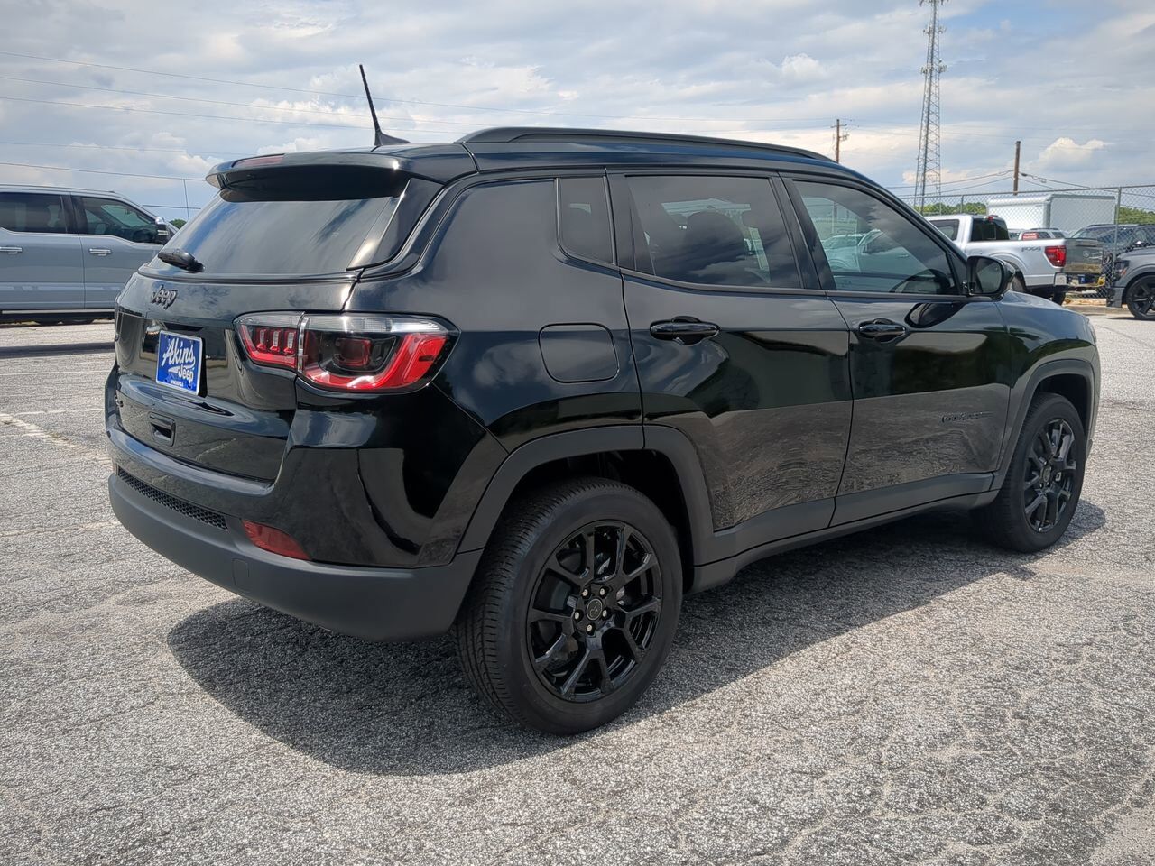 2026 Jeep Compass Latitude Winder GA