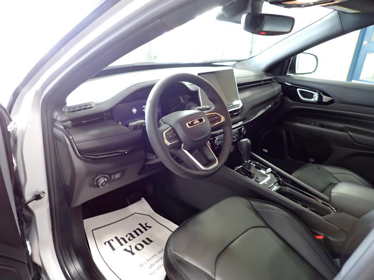 2026 Jeep Compass Limited 4X4 LEATHER NAVI SUNROOF Listowel ON