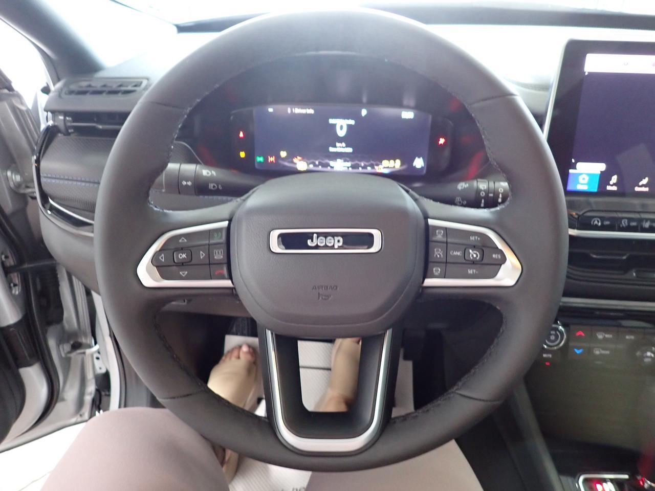 2026 Jeep Compass Limited 4X4 LEATHER NAVI SUNROOF Listowel ON