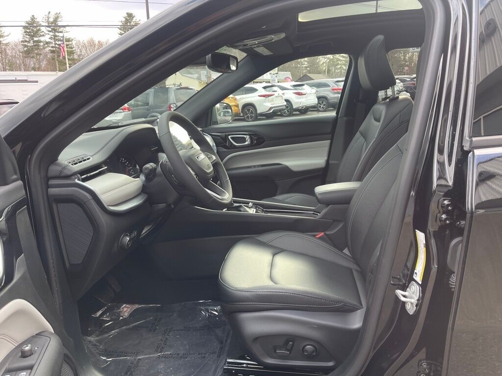 2026 Jeep Compass Limited Orange MA