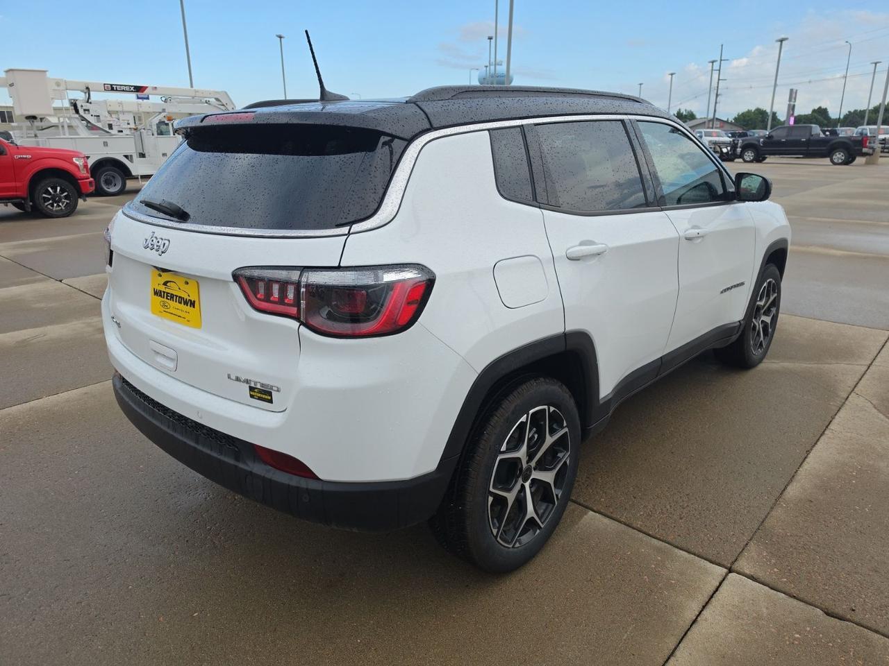 2026 Jeep Compass Limited Watertown SD