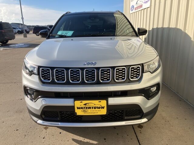 2026 Jeep Compass Limited Watertown SD