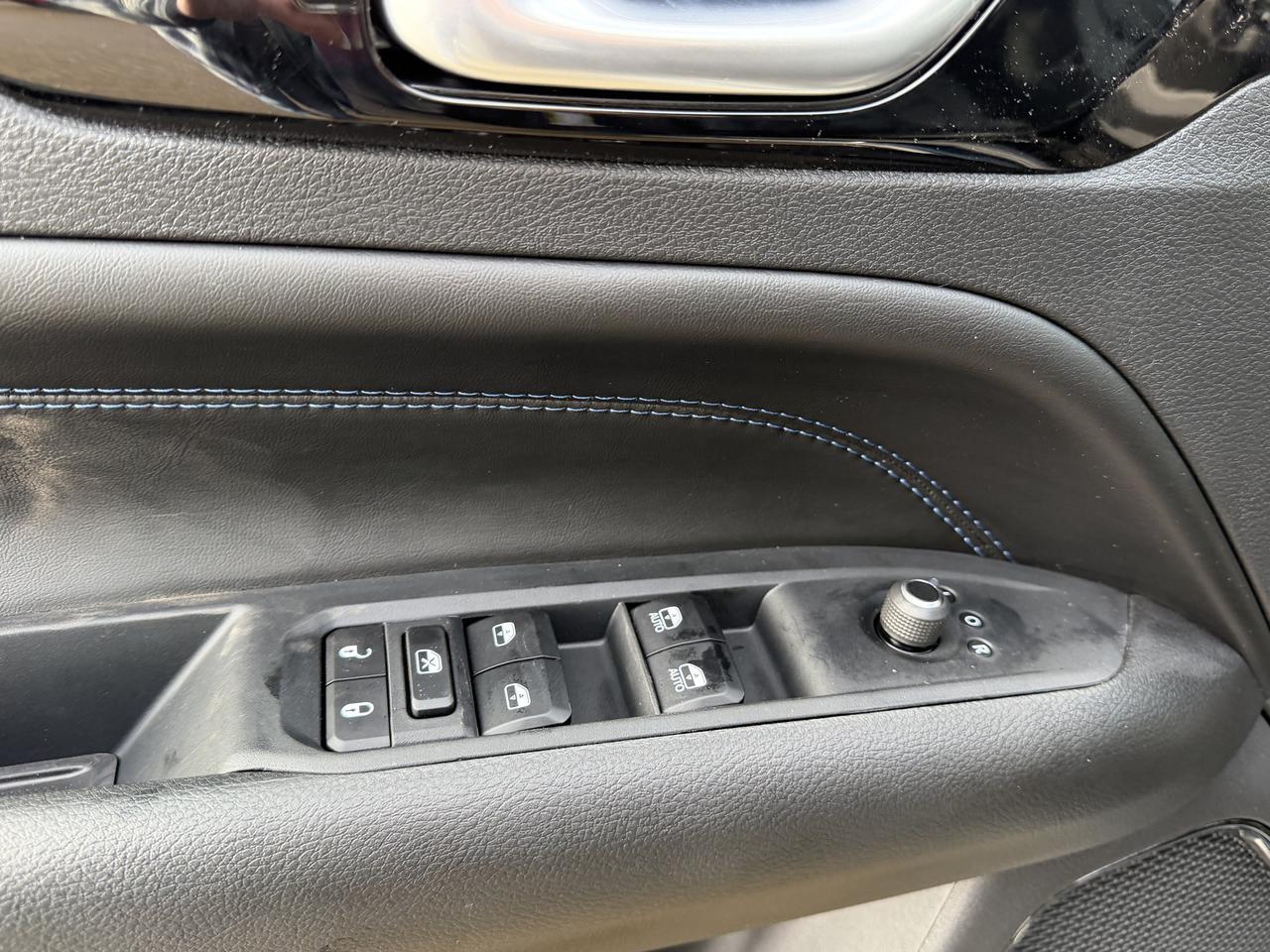 2026 Jeep Compass North 4x4 | 2L Turbo | Fathom Blue Pearl | Heated Seats | Remote Start | Backup Camera | Bluetooth Redwater AB