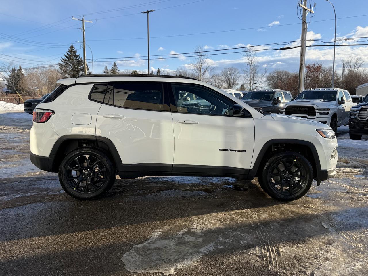 2026 Jeep Compass North 4x4 | 2L Turbo | Heated Seats | Remote Start | Keyless Entry | Backup Camera | Bluetooth Redwater AB