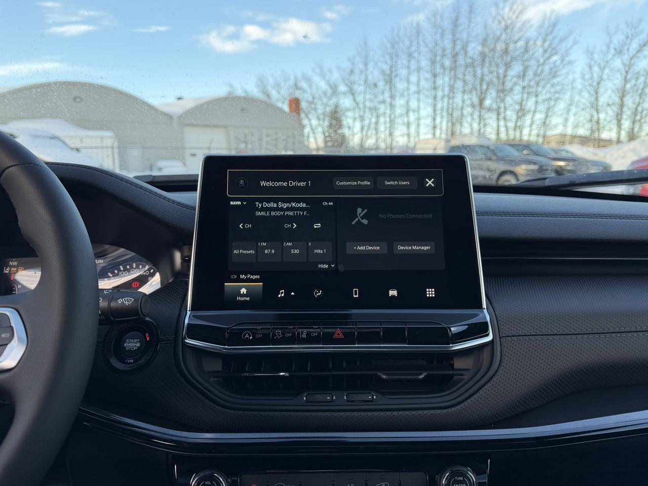 2026 Jeep Compass North 4x4 | 2L Turbo | Heated Seats | Remote Start | Keyless Entry | Backup Camera | Bluetooth Redwater AB