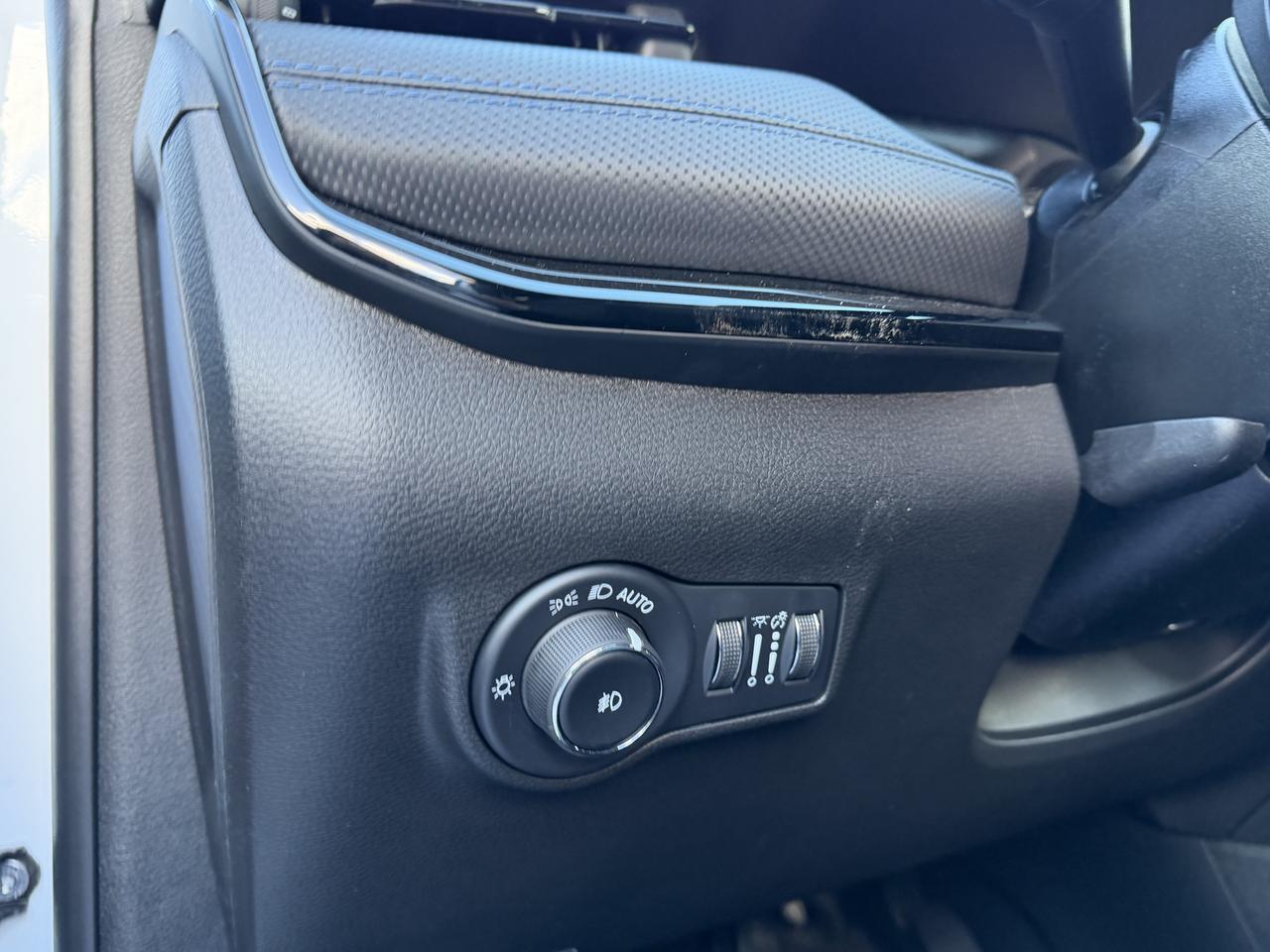 2026 Jeep Compass North 4x4 | 2L Turbo | Heated Seats | Remote Start | Keyless Entry | Backup Camera | Bluetooth Redwater AB