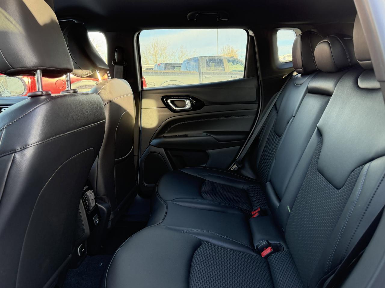 2026 Jeep Compass North 4x4 | 2L Turbo | Heated Seats | Remote Start | Keyless Entry | Backup Camera | Bluetooth Redwater AB