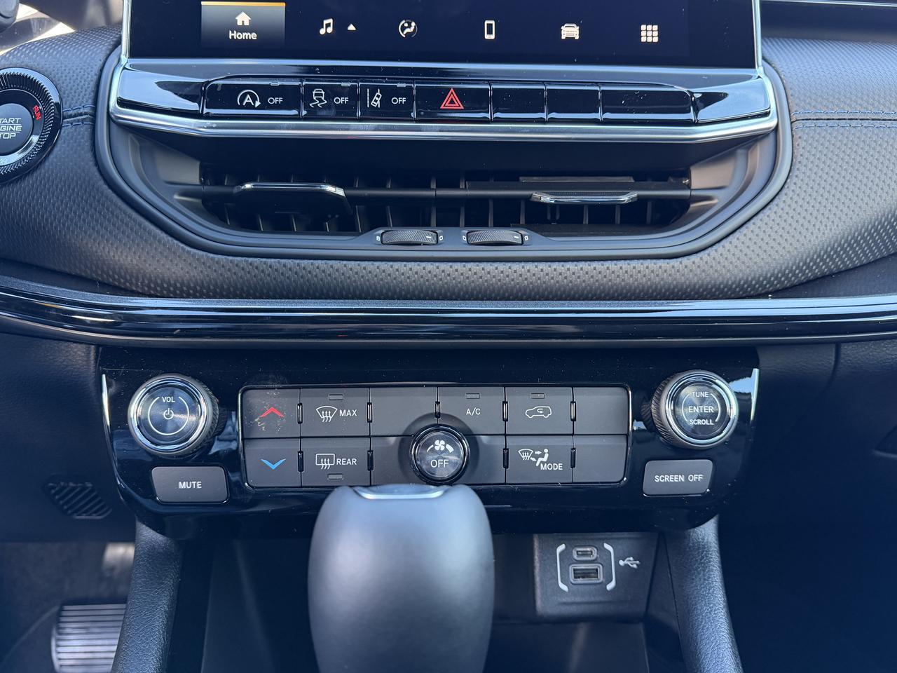 2026 Jeep Compass North 4x4 | 2L Turbo | Heated Seats | Remote Start | Keyless Entry | Backup Camera | Bluetooth Redwater AB