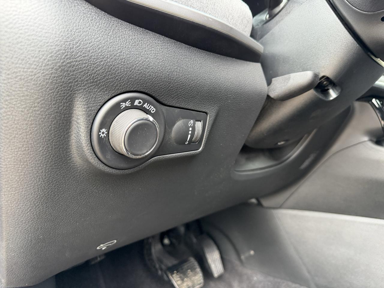 2026 Jeep Compass Sport 4x4 | 2L Turbo | Backup Camera | Bluetooth | Keyless Entry | Heated Seats Redwater AB