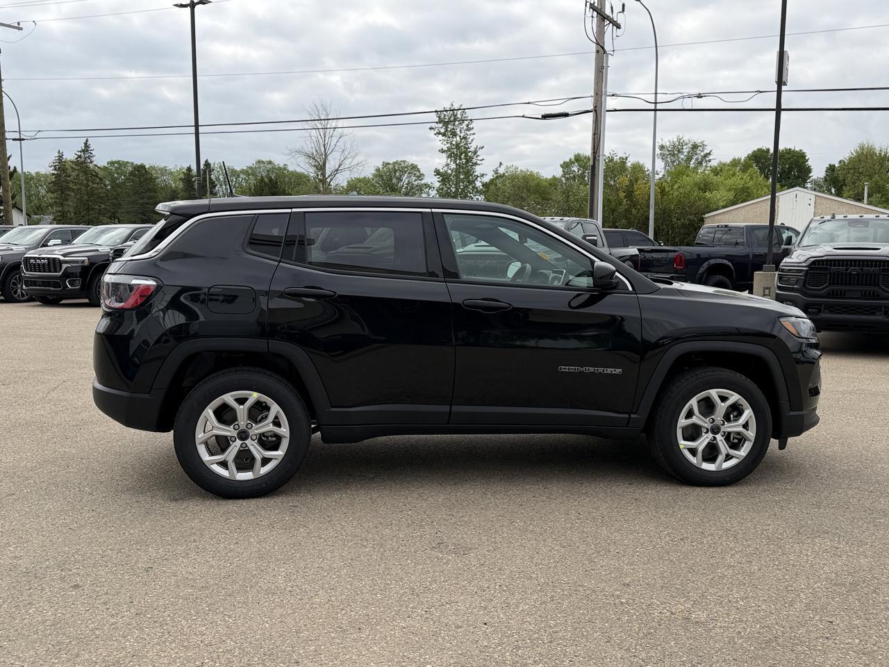 2026 Jeep Compass Sport 4x4 | 2L Turbo | Backup Camera | Bluetooth | Keyless Entry | Heated Seats Redwater AB