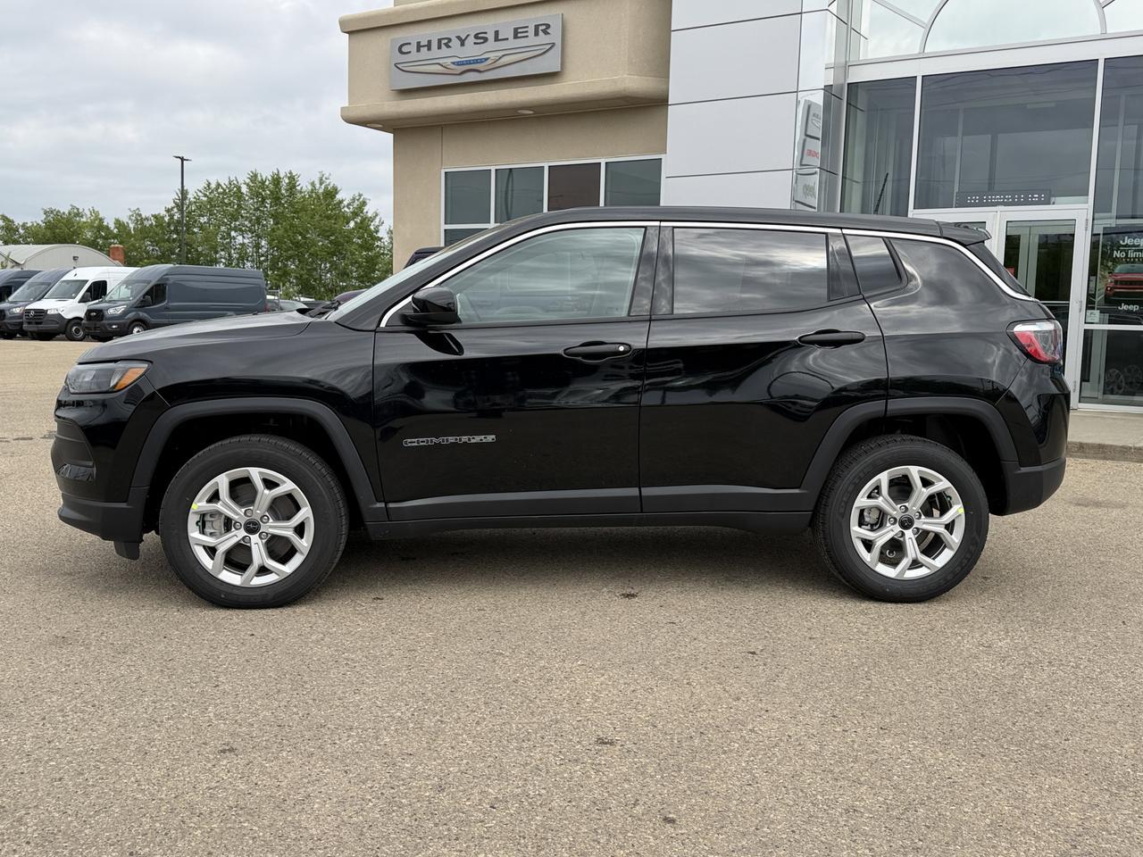 2026 Jeep Compass Sport 4x4 | 2L Turbo | Backup Camera | Bluetooth | Keyless Entry | Heated Seats Redwater AB