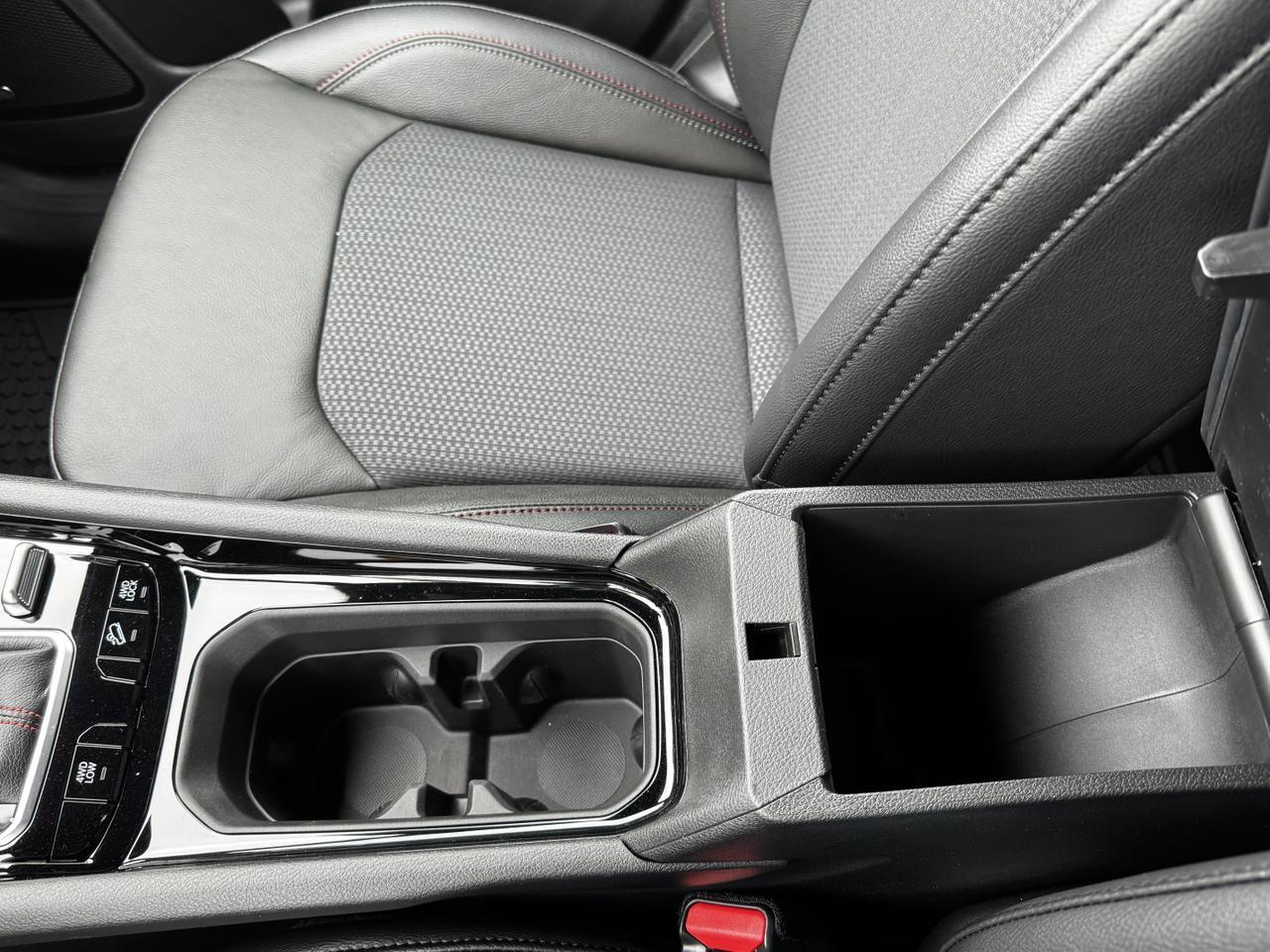 2026 Jeep Compass Trailhawk 4x4 | 2L Turbo | Full Sunroof | NAV | Heated Seats | Backup Camera Redwater AB