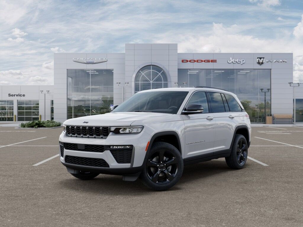 2026 Jeep GRAND CHEROKEE