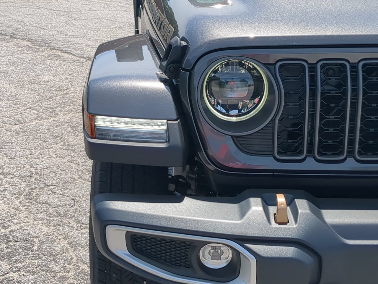 2026 Jeep Gladiator 85th Anniversary Edition Appleton WI