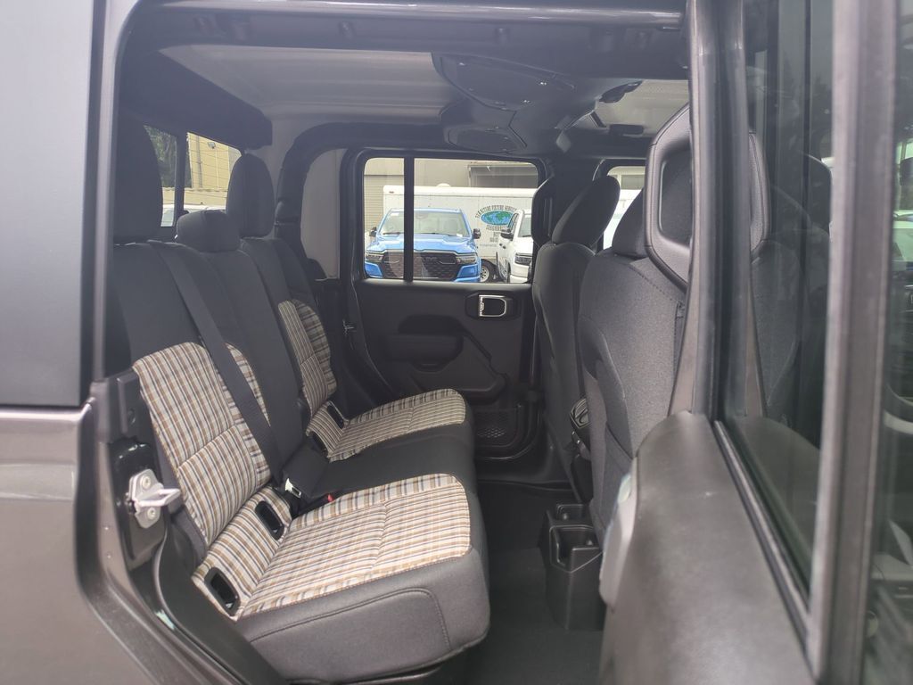 2026 Jeep Gladiator 85th Anniversary Edition Gresham OR