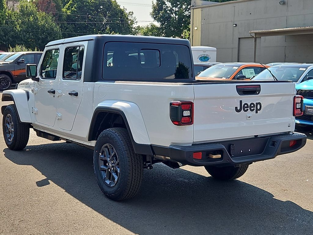 2026 Jeep Gladiator 85th Anniversary Edition Gresham OR
