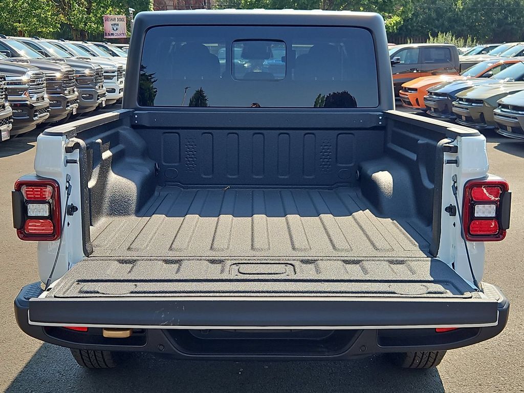 2026 Jeep Gladiator 85th Anniversary Edition Gresham OR