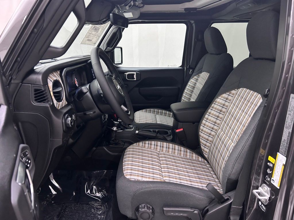 2026 Jeep Gladiator 85th Anniversary Edition Portland OR