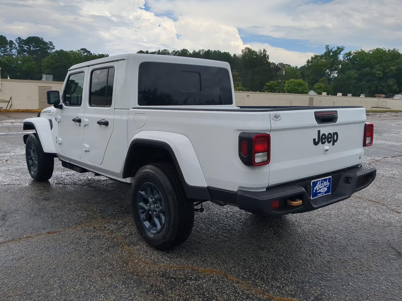 2026 Jeep Gladiator 85th Anniversary Edition Winder GA