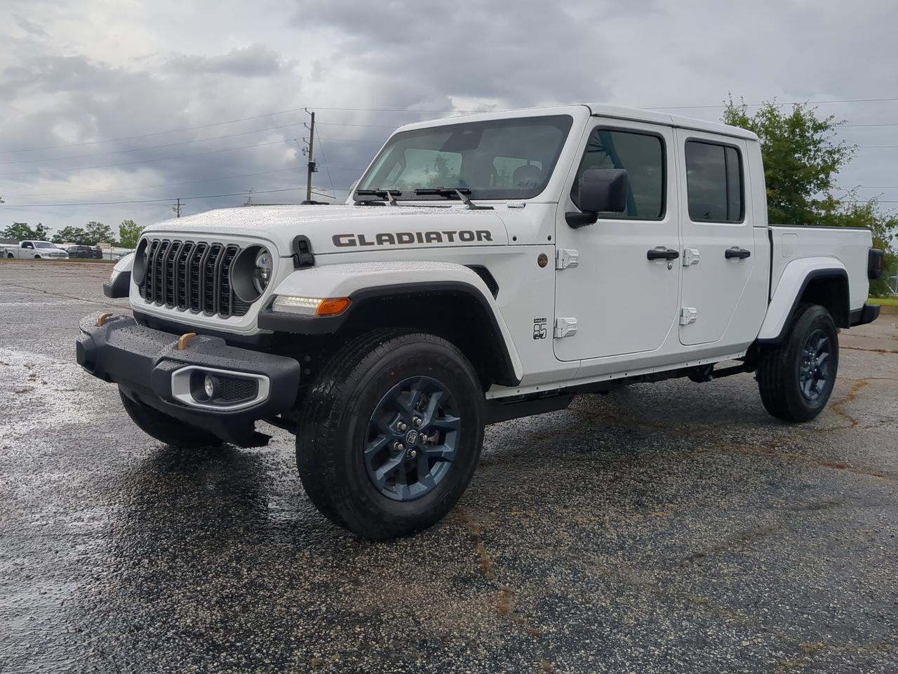 2026 Jeep Gladiator 85th Anniversary Edition Winder GA
