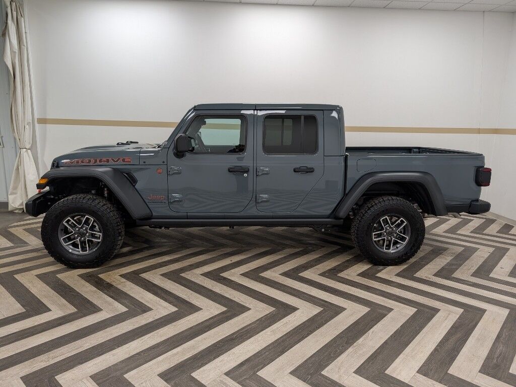2026 Jeep Gladiator Mojave 4x4