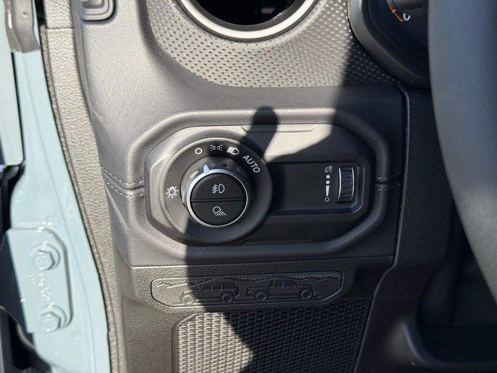 2026 Jeep Gladiator Mojave Crestwood KY