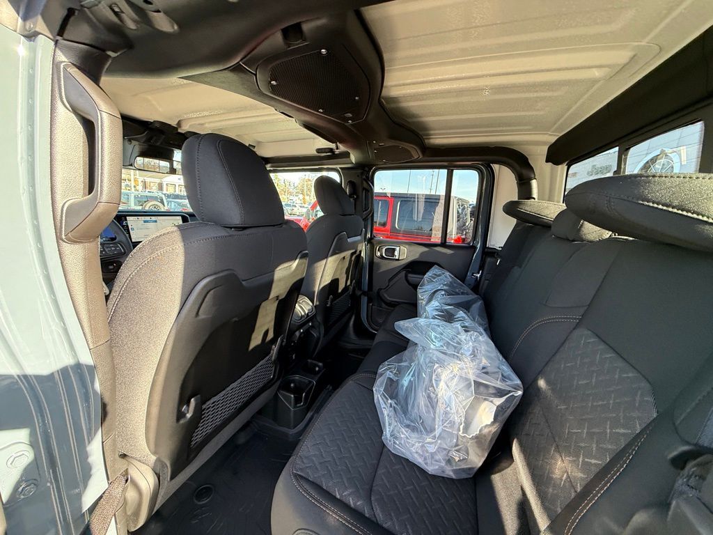 2026 Jeep Gladiator Mojave Crestwood KY