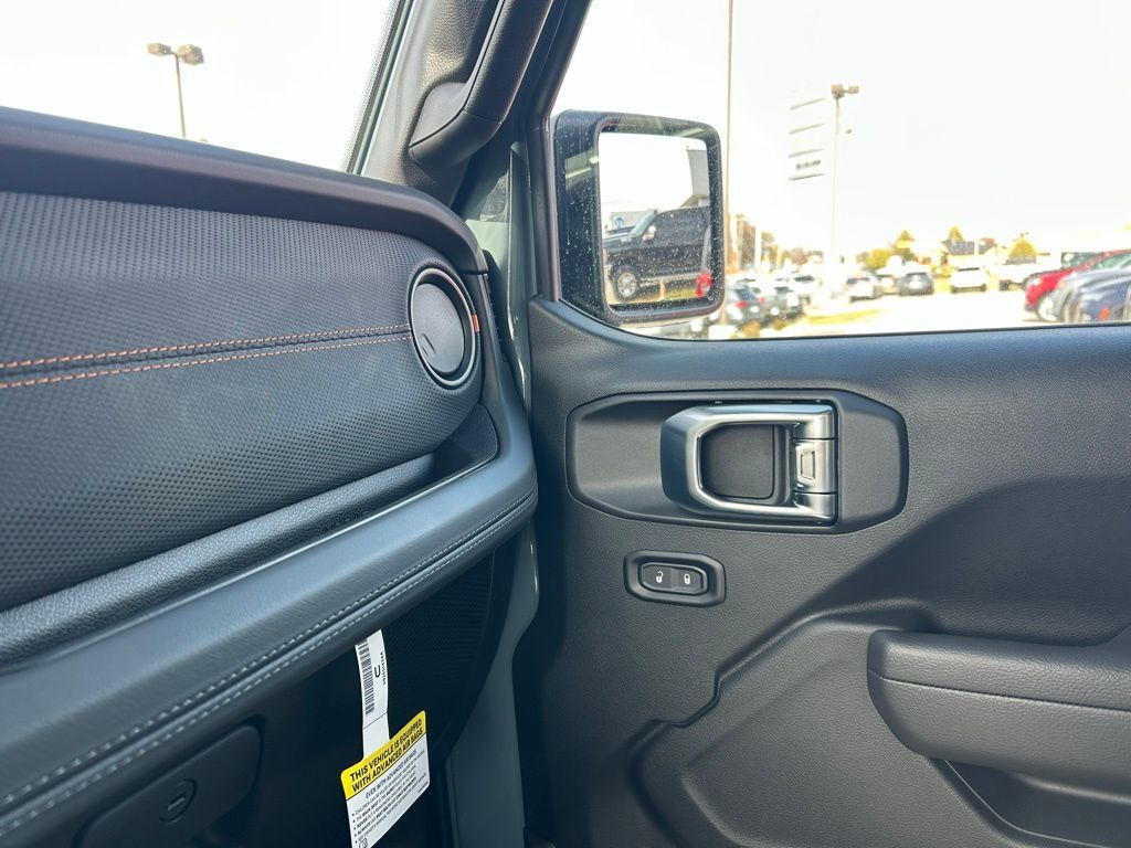 2026 Jeep Gladiator Mojave Crestwood KY