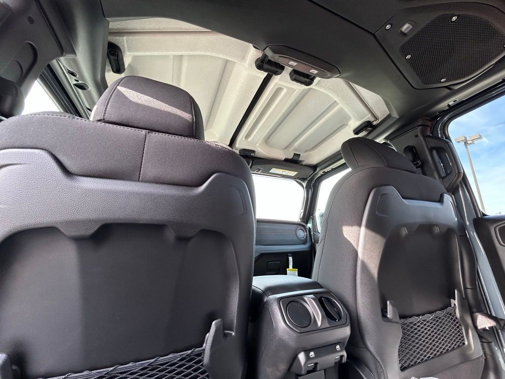 2026 Jeep Gladiator Mojave Crestwood KY