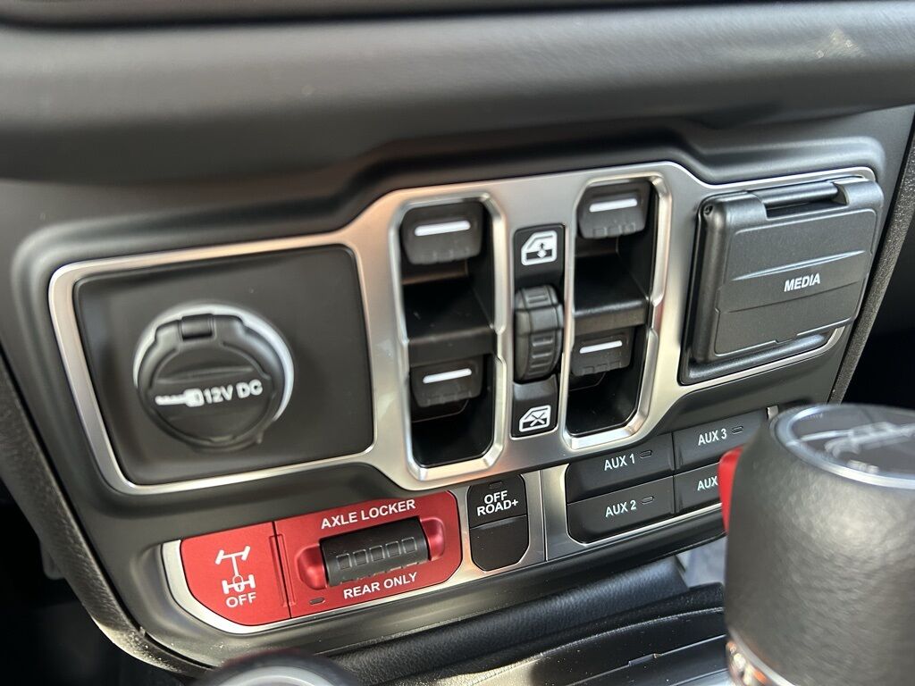 2026 Jeep Gladiator Mojave Crestwood KY