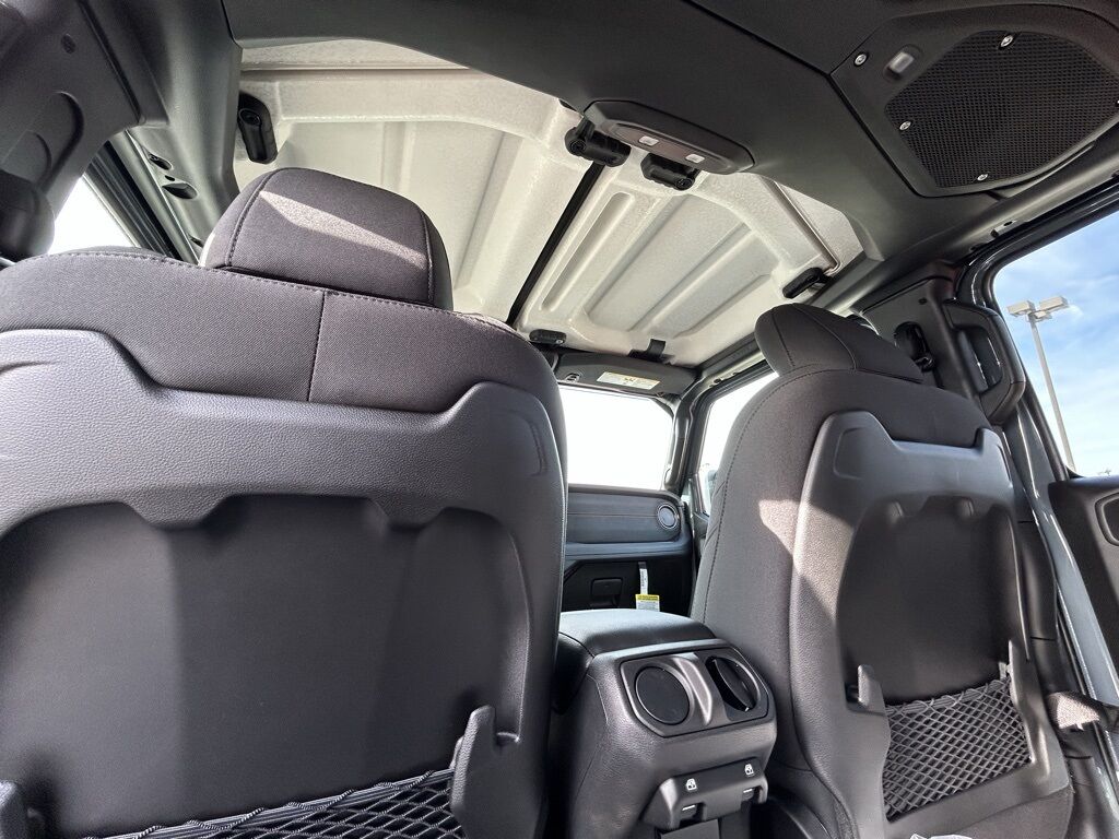 2026 Jeep Gladiator Mojave Crestwood KY