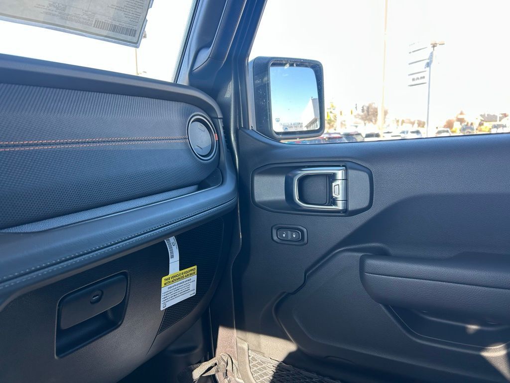 2026 Jeep Gladiator Mojave Crestwood KY