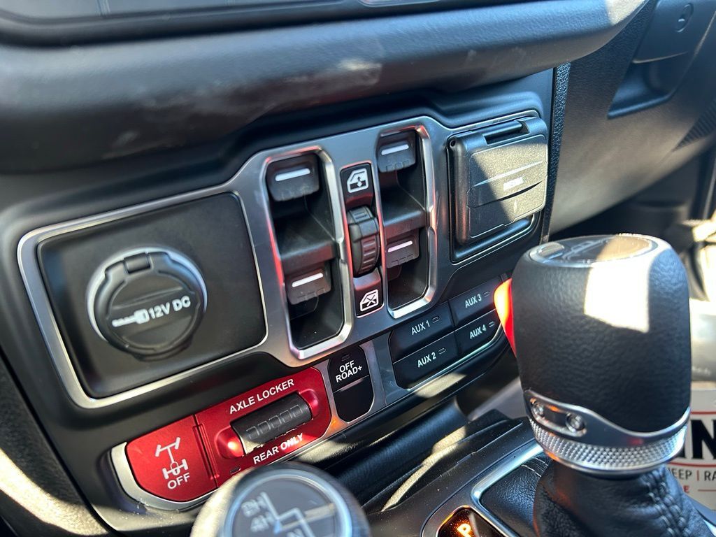 2026 Jeep Gladiator Mojave Crestwood KY