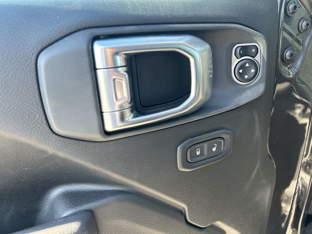 2026 Jeep Gladiator Mojave Crestwood KY