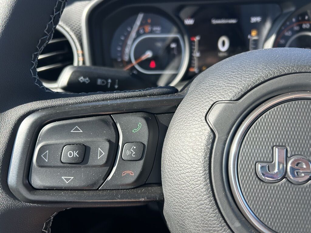 2026 Jeep Gladiator Mojave Crestwood KY