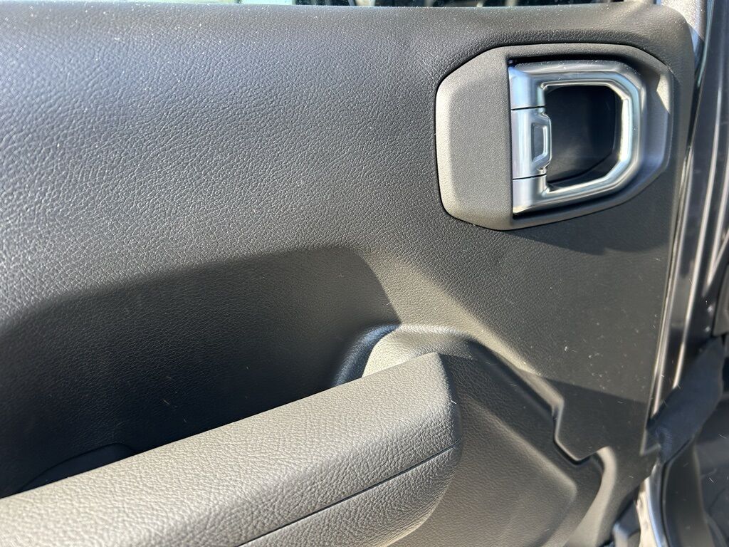 2026 Jeep Gladiator Mojave Crestwood KY