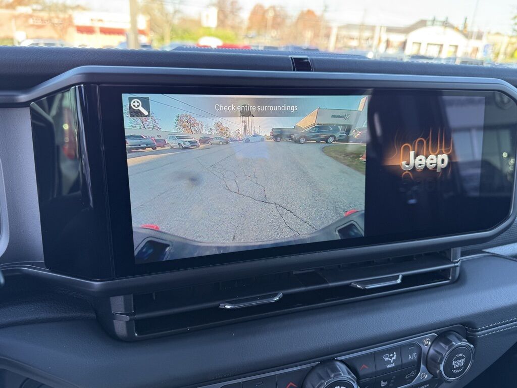 2026 Jeep Gladiator Mojave Crestwood KY