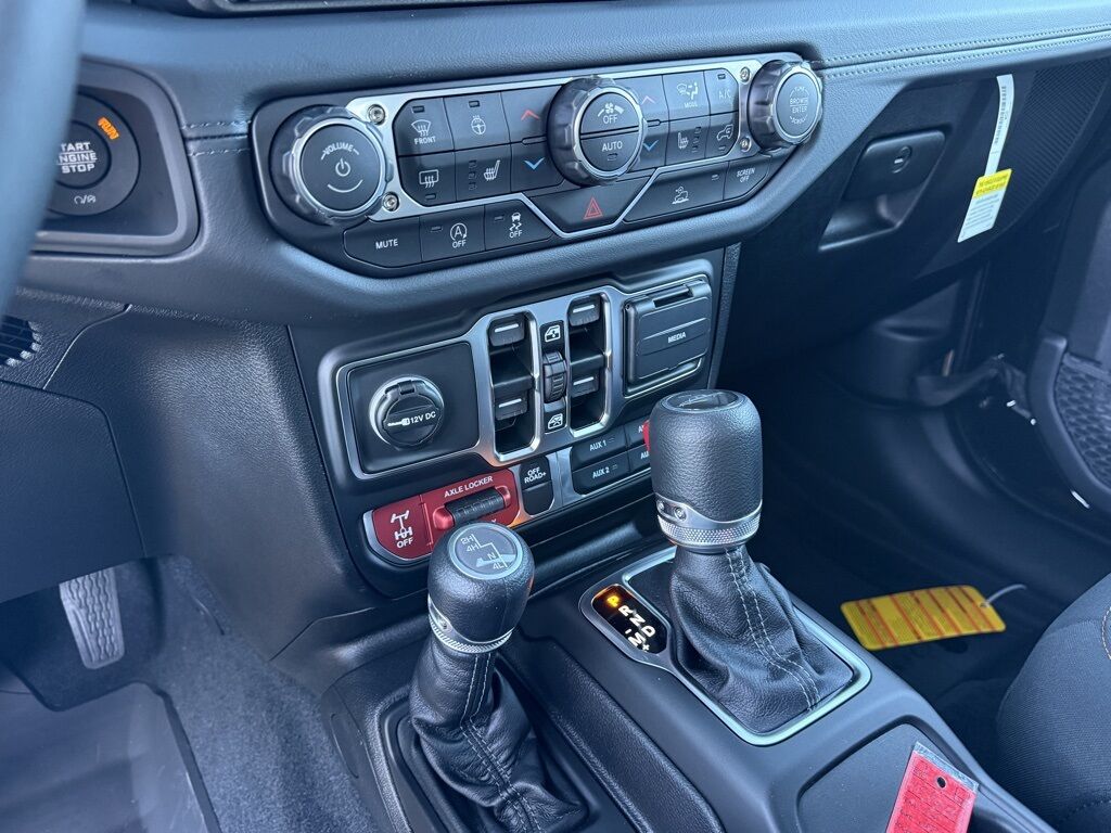 2026 Jeep Gladiator Mojave Crestwood KY