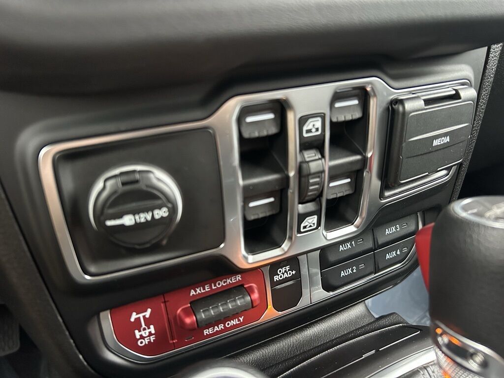 2026 Jeep Gladiator Mojave Crestwood KY