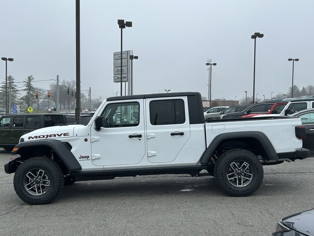 2026 Jeep Gladiator Mojave Crestwood KY