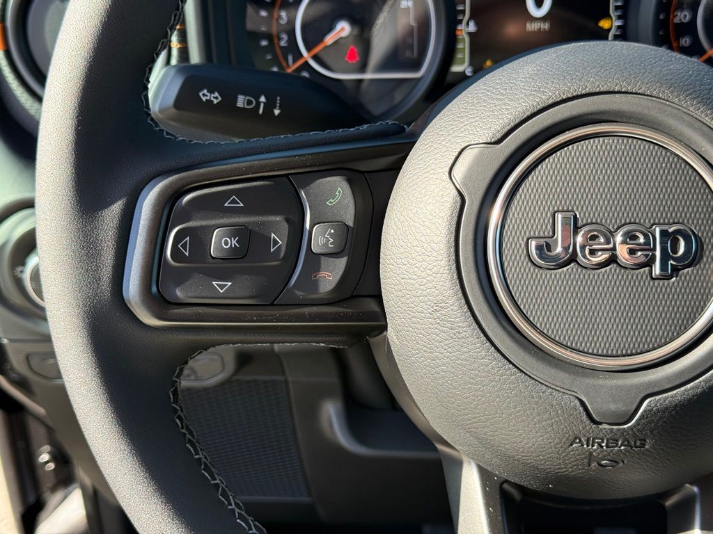 2026 Jeep Gladiator Mojave Crestwood KY