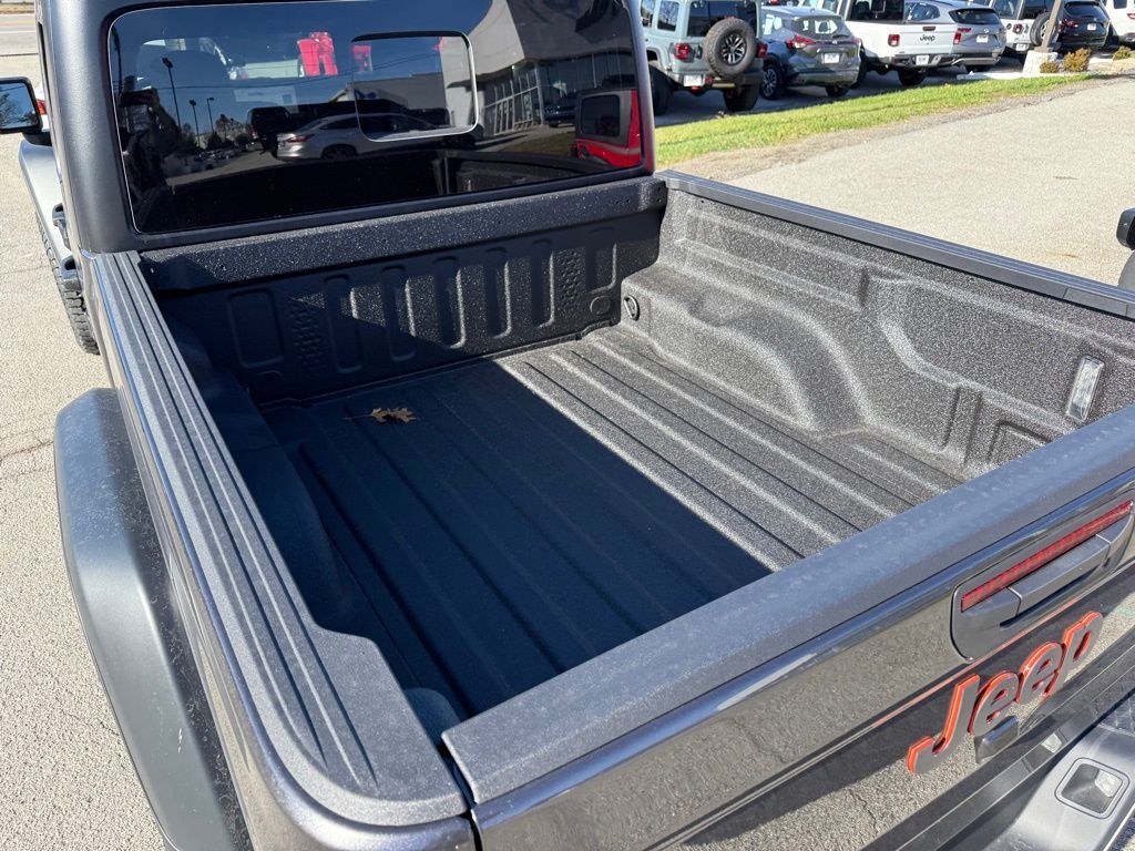 2026 Jeep Gladiator Mojave Crestwood KY