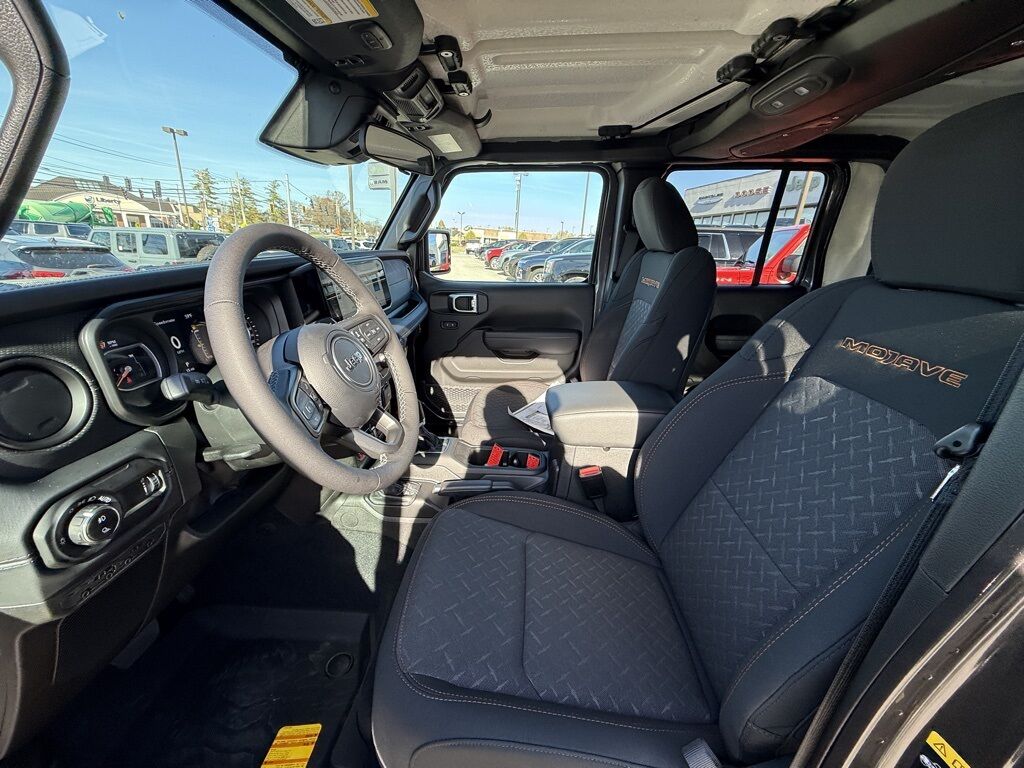 2026 Jeep Gladiator Mojave Crestwood KY