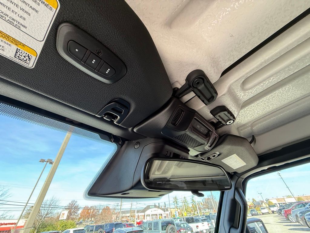 2026 Jeep Gladiator Mojave Crestwood KY