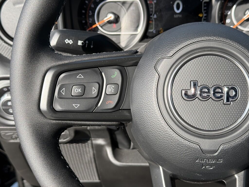 2026 Jeep Gladiator Mojave Crestwood KY