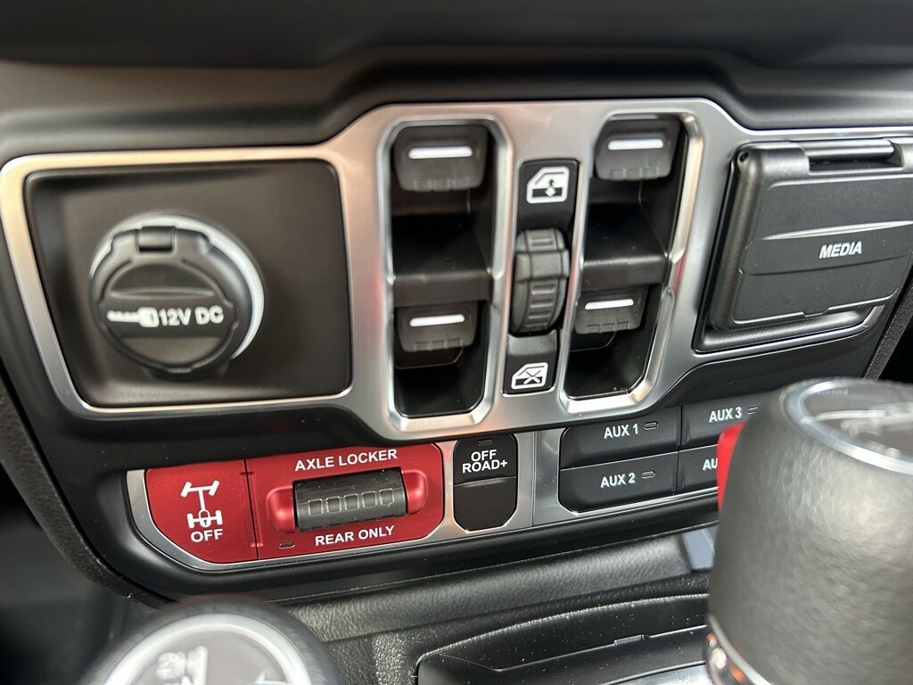 2026 Jeep Gladiator Mojave Crestwood KY