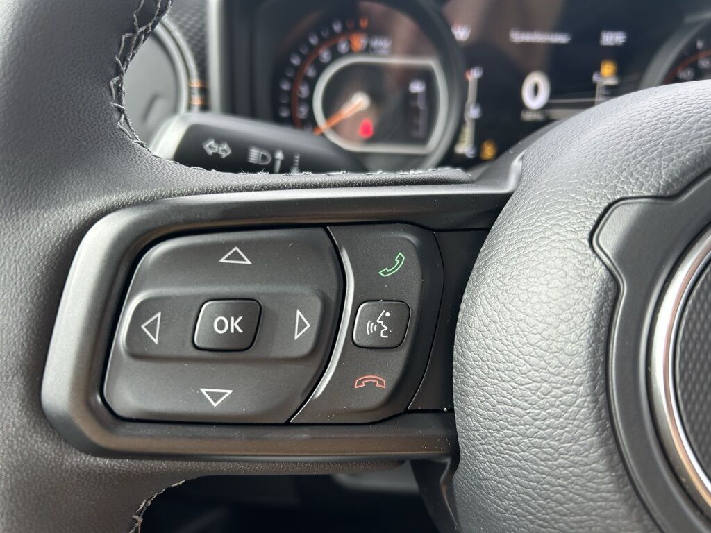 2026 Jeep Gladiator Mojave Crestwood KY