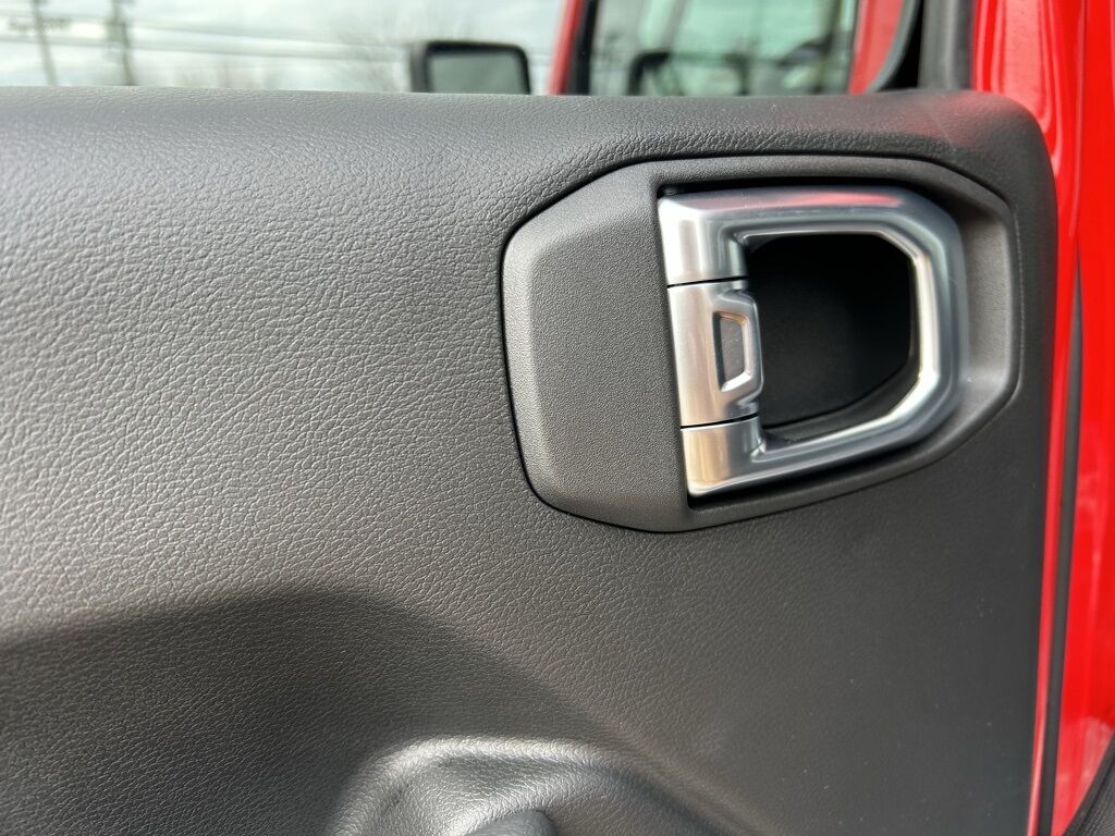 2026 Jeep Gladiator Mojave Crestwood KY